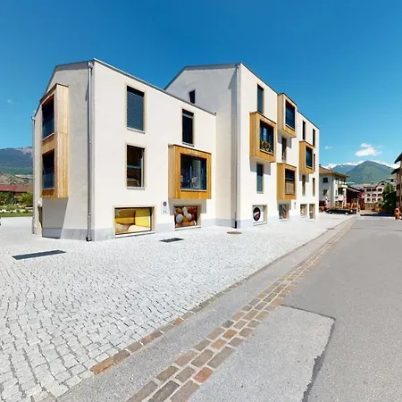 Modern And Comfortable At 5 Minutes From Sion Apartman
