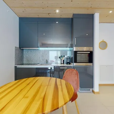 Modern And Comfortable At 5 Minutes From Sion *